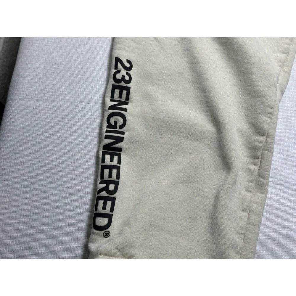 Air Jordan 23 Engineered Fleece Pants 26